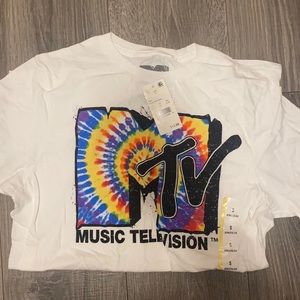 MTV tee size S